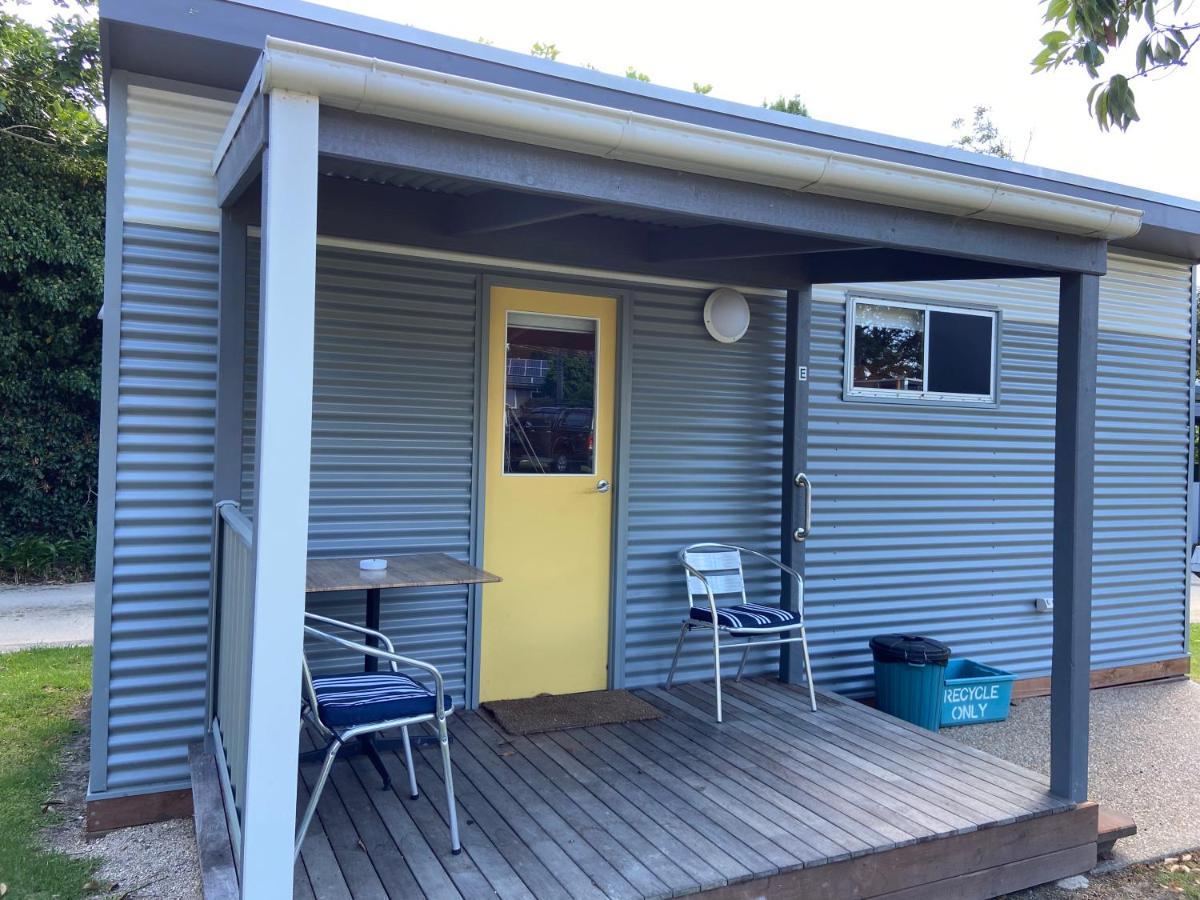 Beachcomber Caravan Park Mallacoota Buitenkant foto